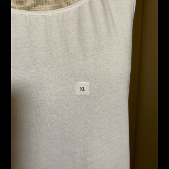 Ann Taylor Loft top - Picture 6 of 7